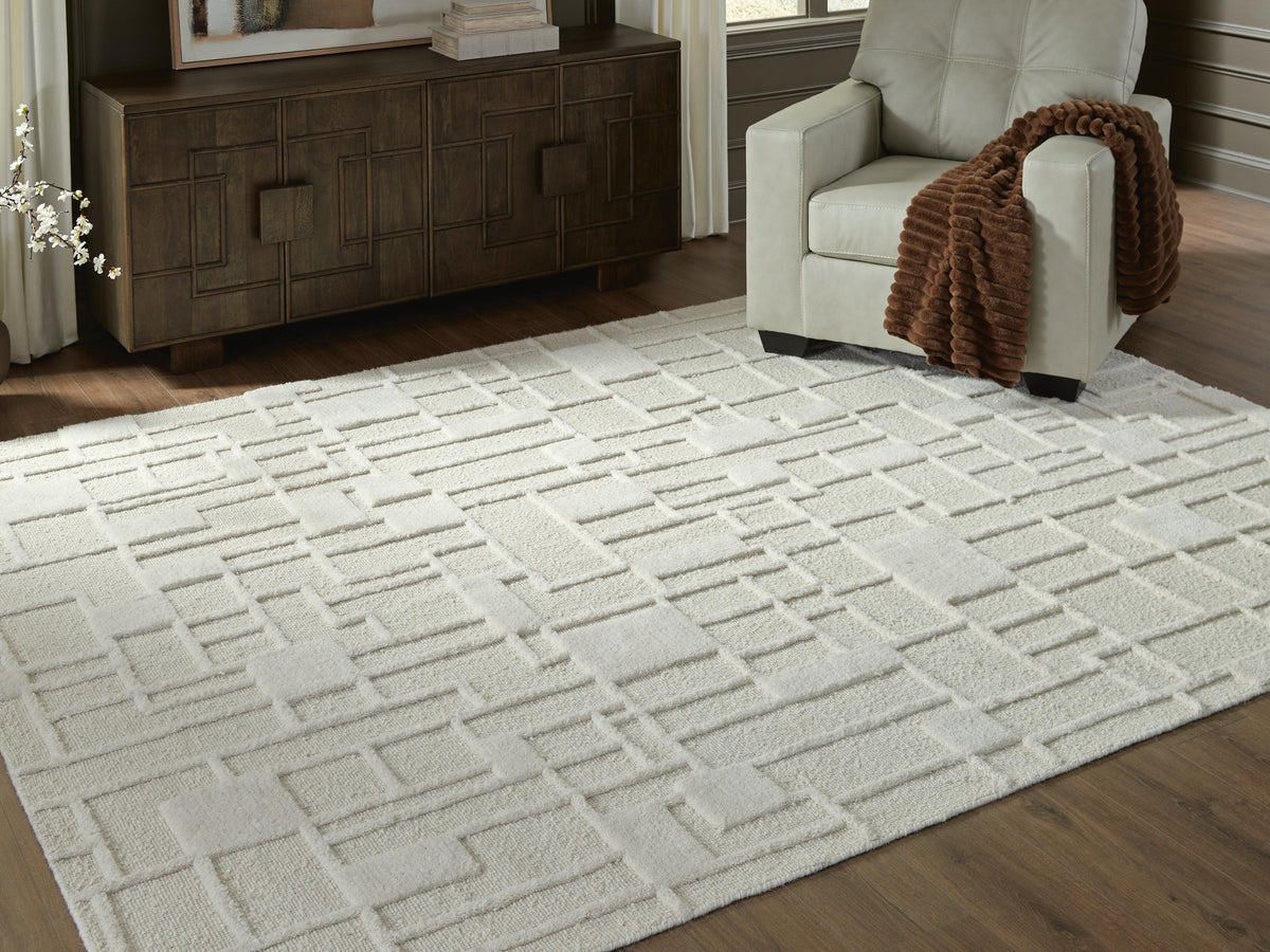 Empriss Medium Rug - 8' x 10'