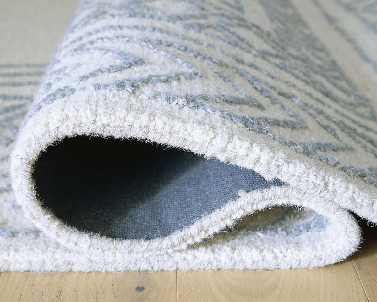Azelhurst Medium Rug