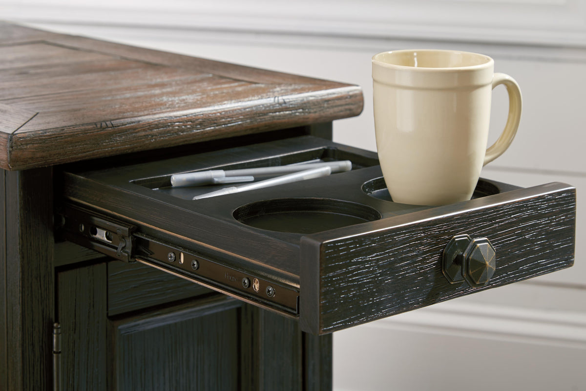Tyler Creek Coffee Table and 2 Chairside End Tables