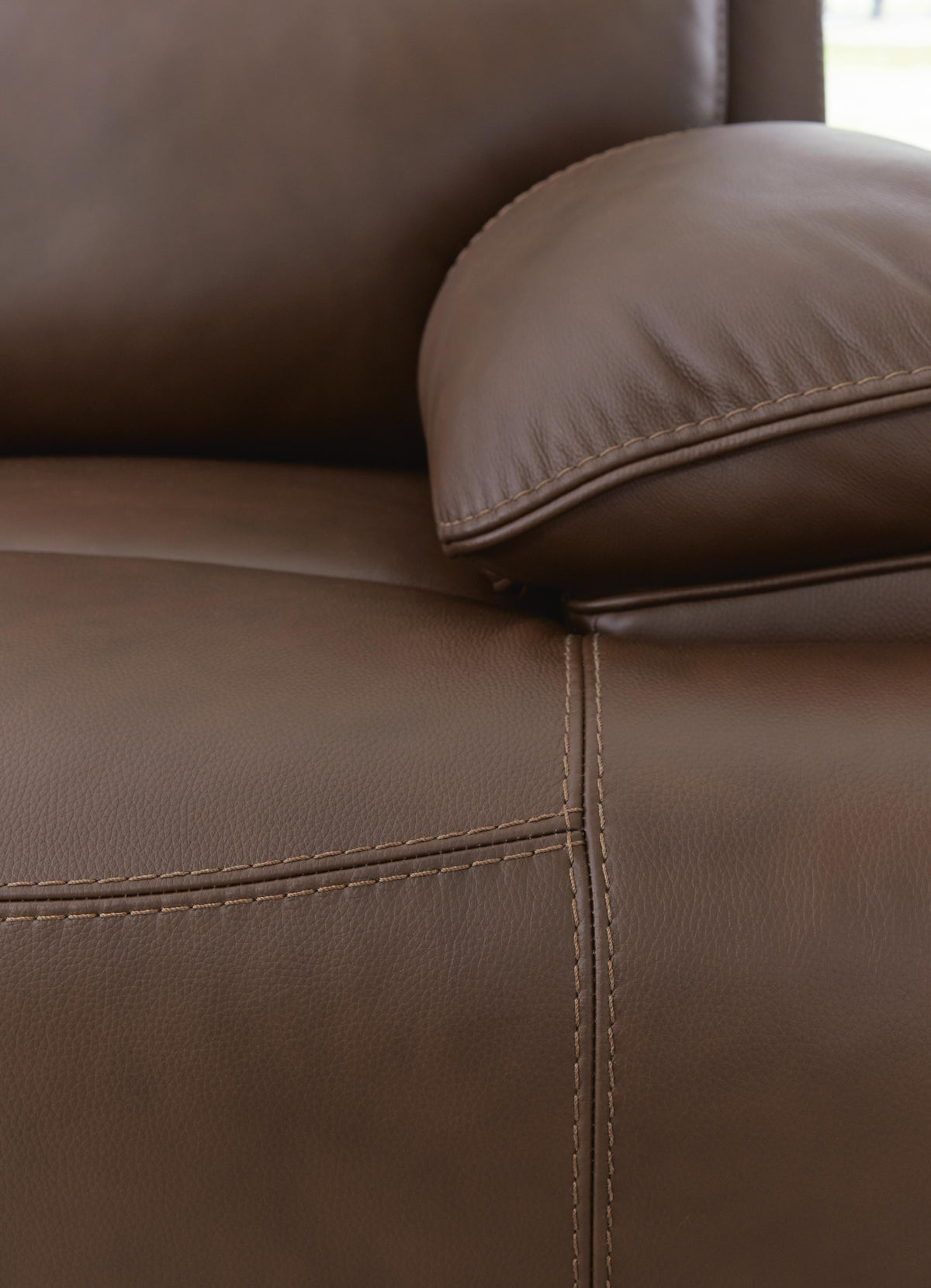 VonRyan PWR REC Loveseat/CON/ADJ HDRST Leather