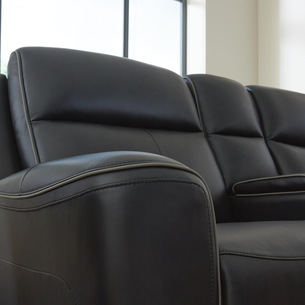 5Z-Comfort PWR REC Loveseat/CON/ADJ HDRST Leather