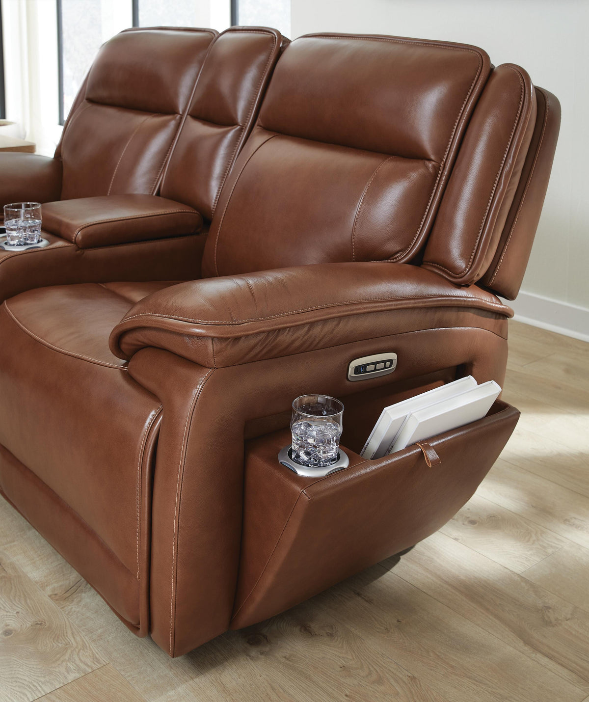 Healy Pier PWR REC Loveseat/CON/ADJ HDRST Leather