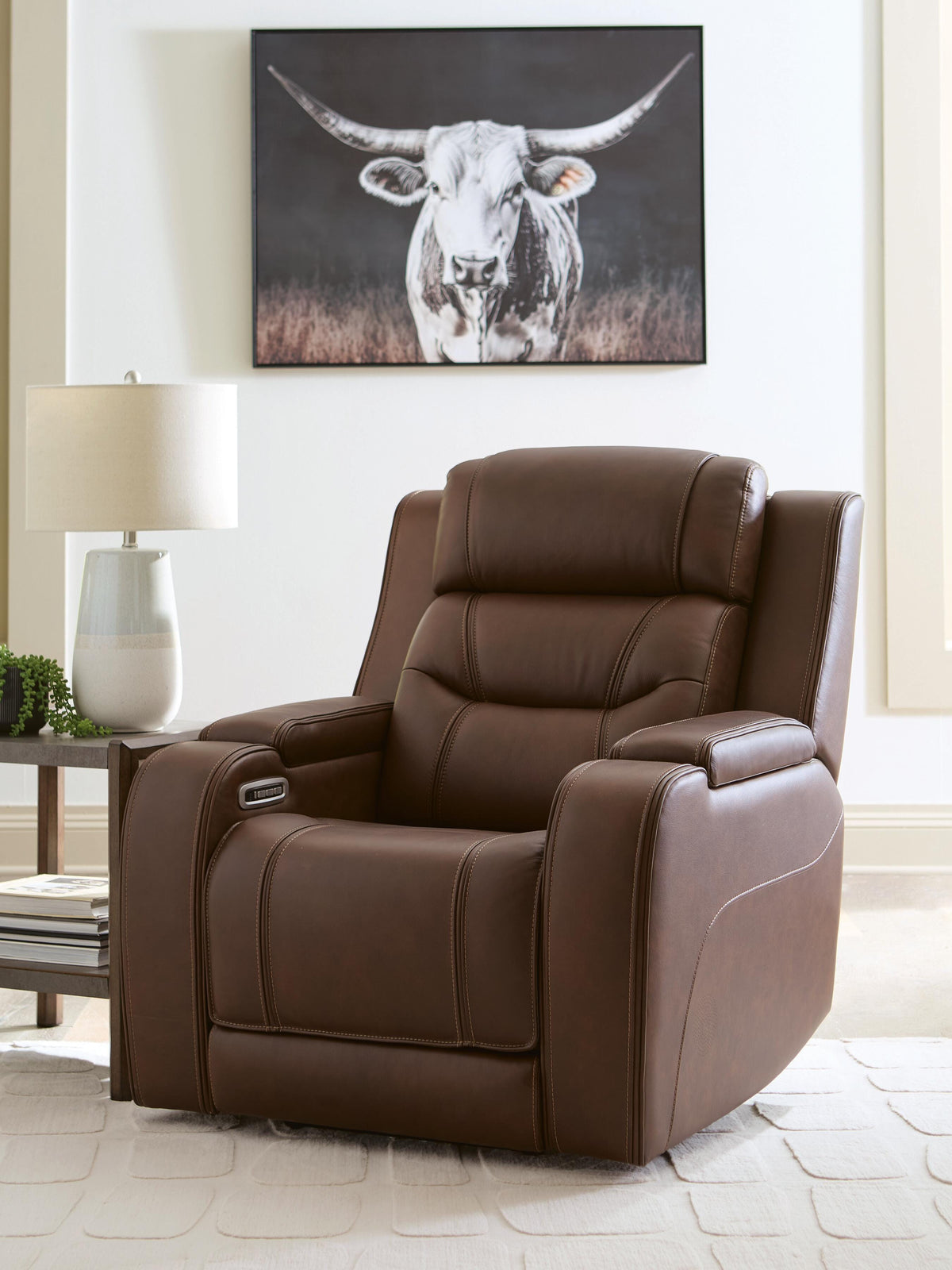 Knightington Power Recliner w/Audio Seating Leather