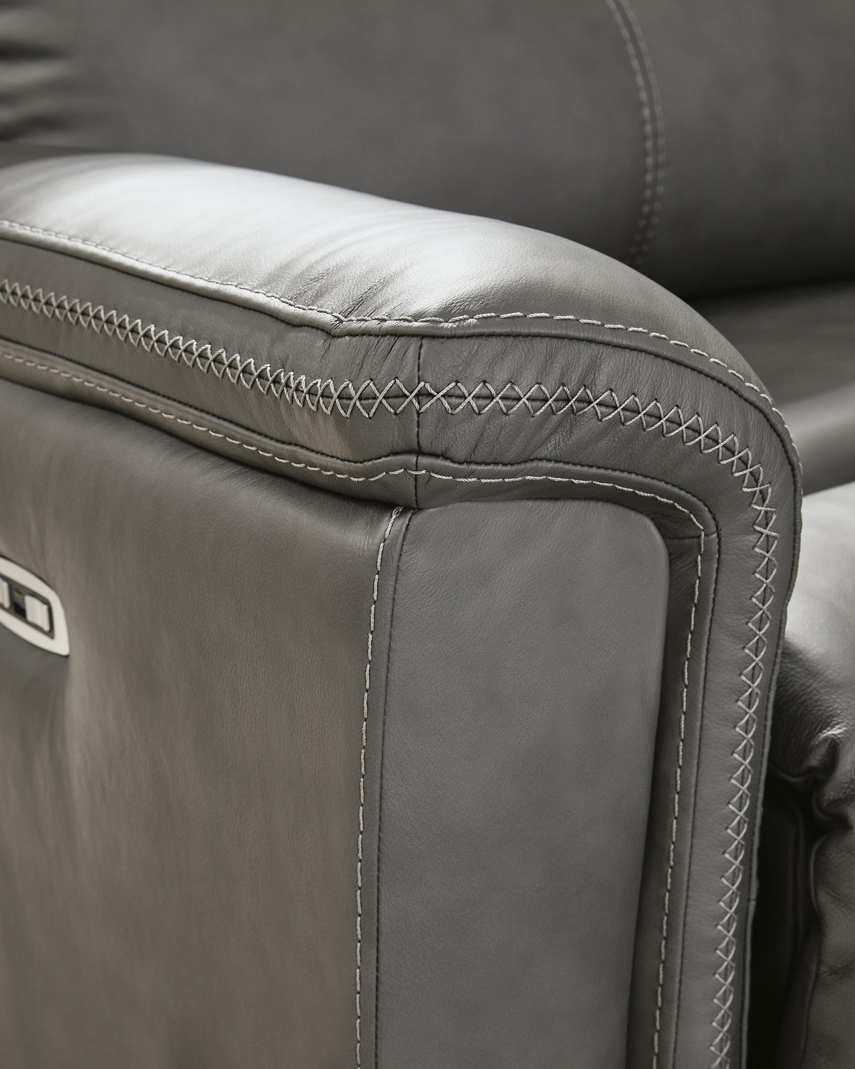 Bleckley 6-Piece Power Reclining Sectional Leather