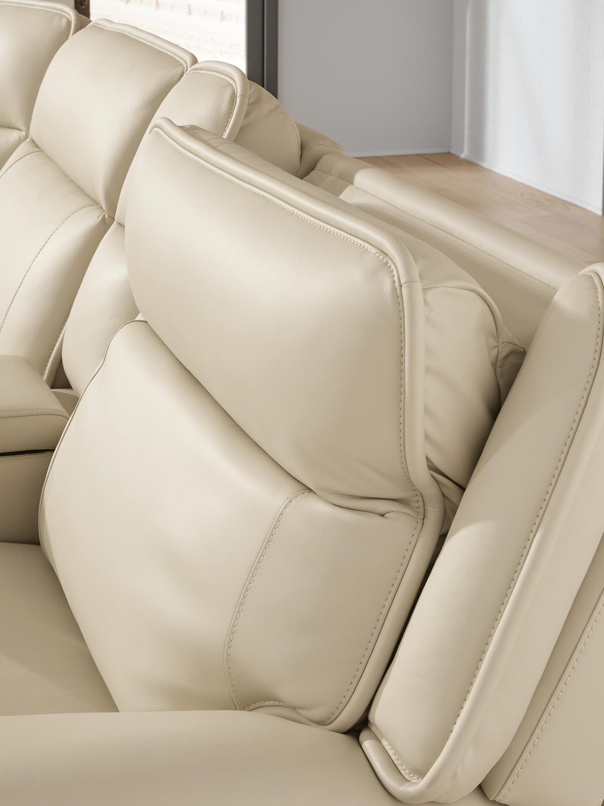 Double Deal 3-Piece Power Reclining Loveseat Sectional with Console Leather