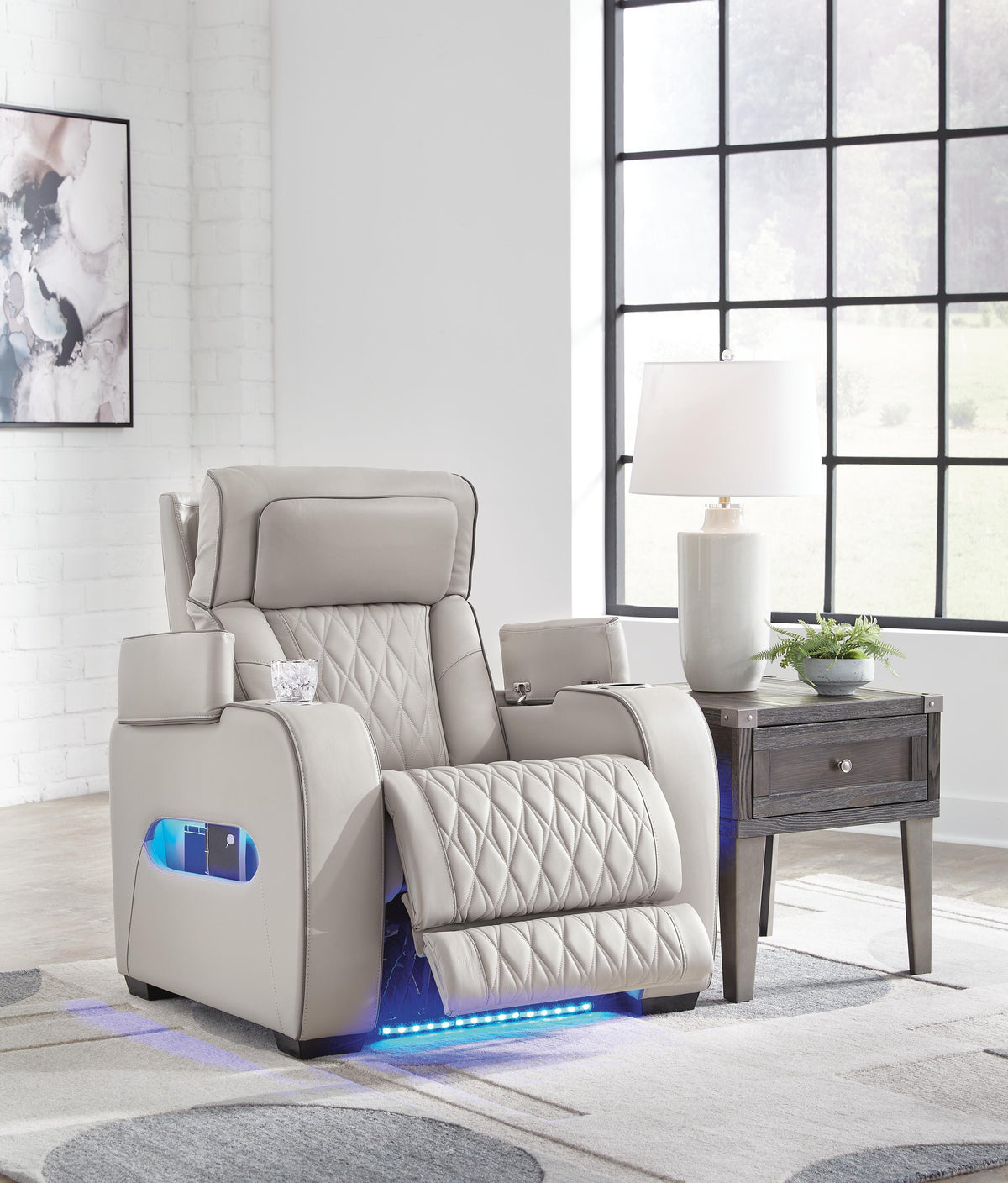 Boyington PWR Recliner/ADJ Headrest Leather