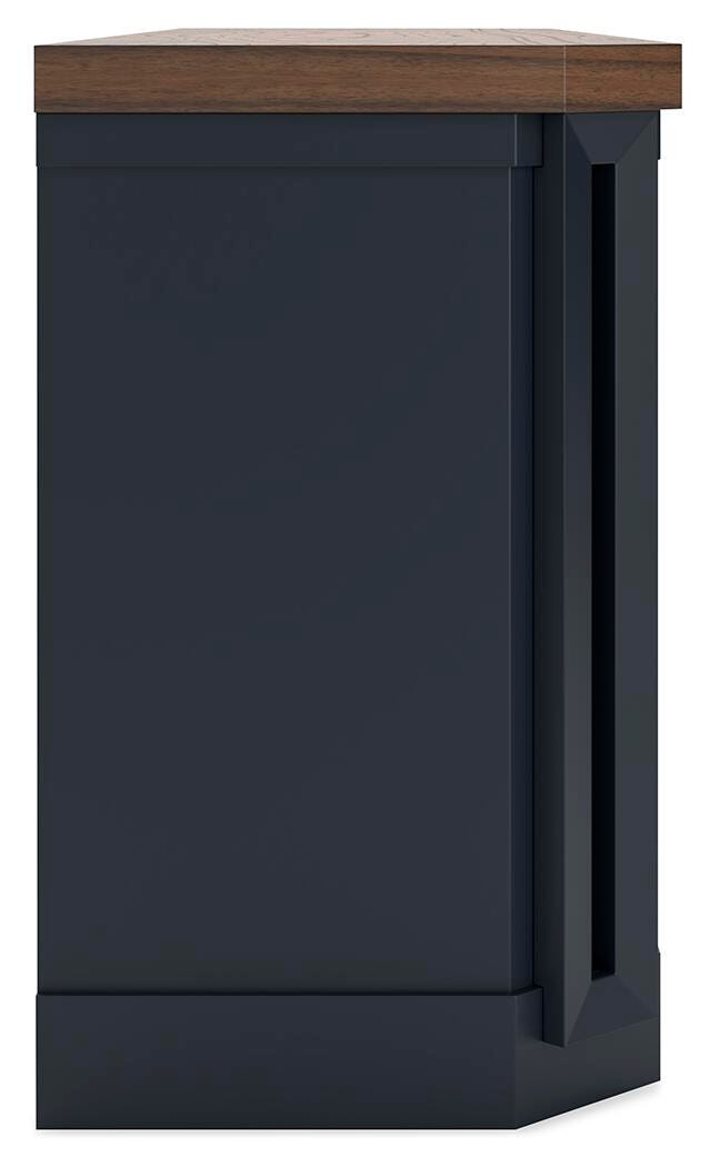 Landocken XL TV Stand w/Fireplace Option