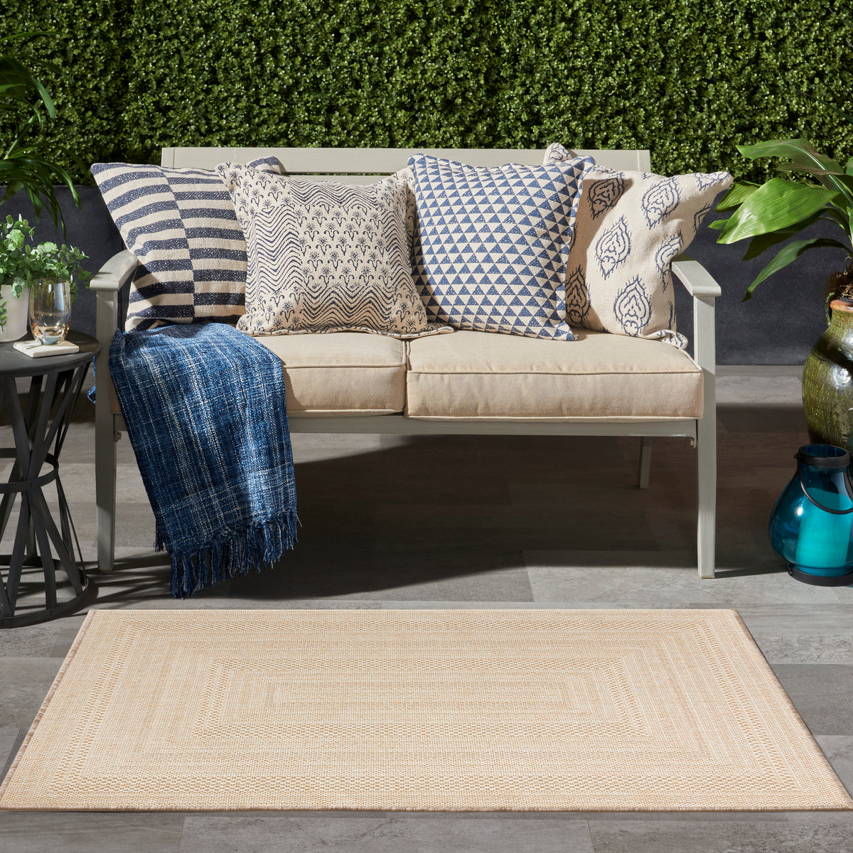 Tulum TLM04 Cream Rug - room scene