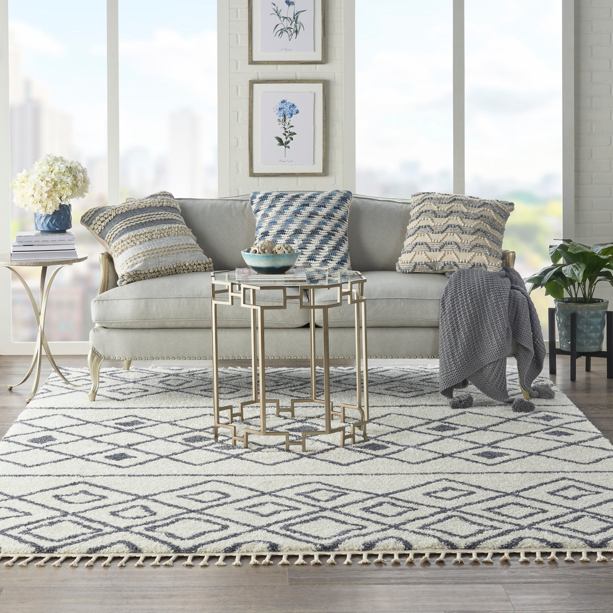 Serenity Shag SRS02 Ivory Slate Rug - room scene