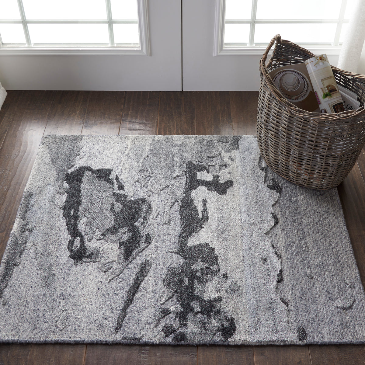 Divine DIV07 Smoke Rug - room scene
