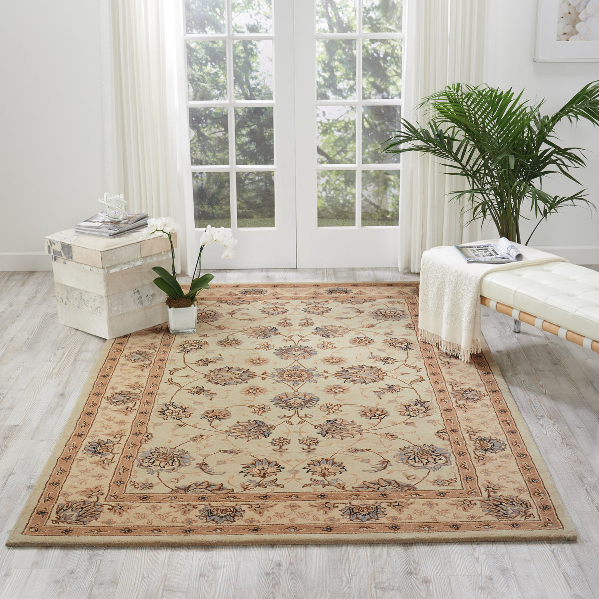 Heritage Hall HE28 Cream Rug - room scene