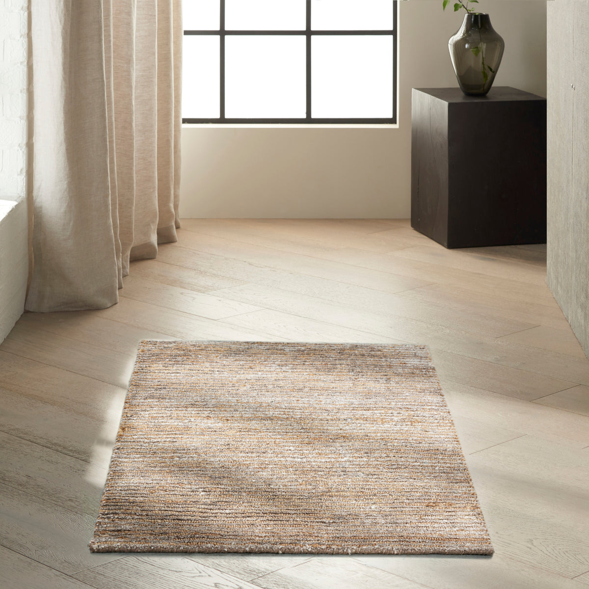 Mesa MSA01 Amber Rug - room scene
