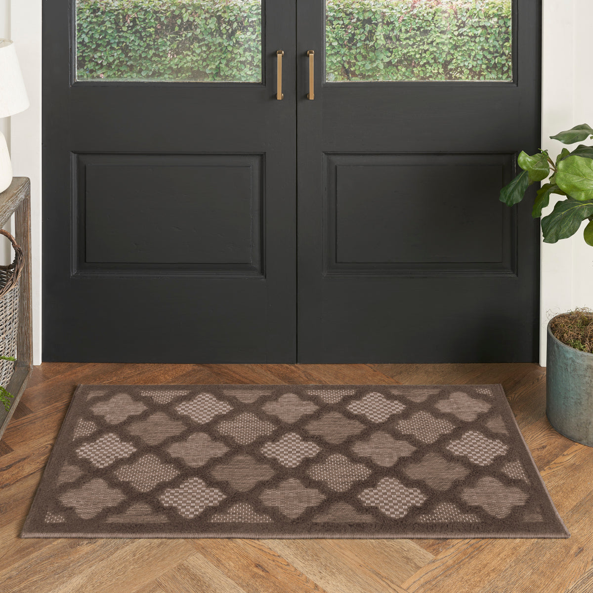 Easy Care NES01 Brown Rug - room scene