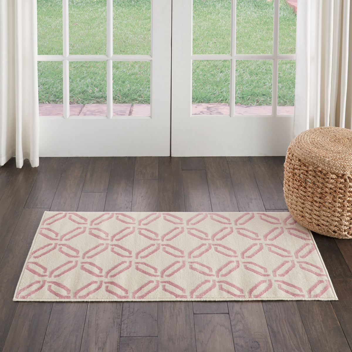 Jubilant JUB17 Ivory Pink Rug - room scene