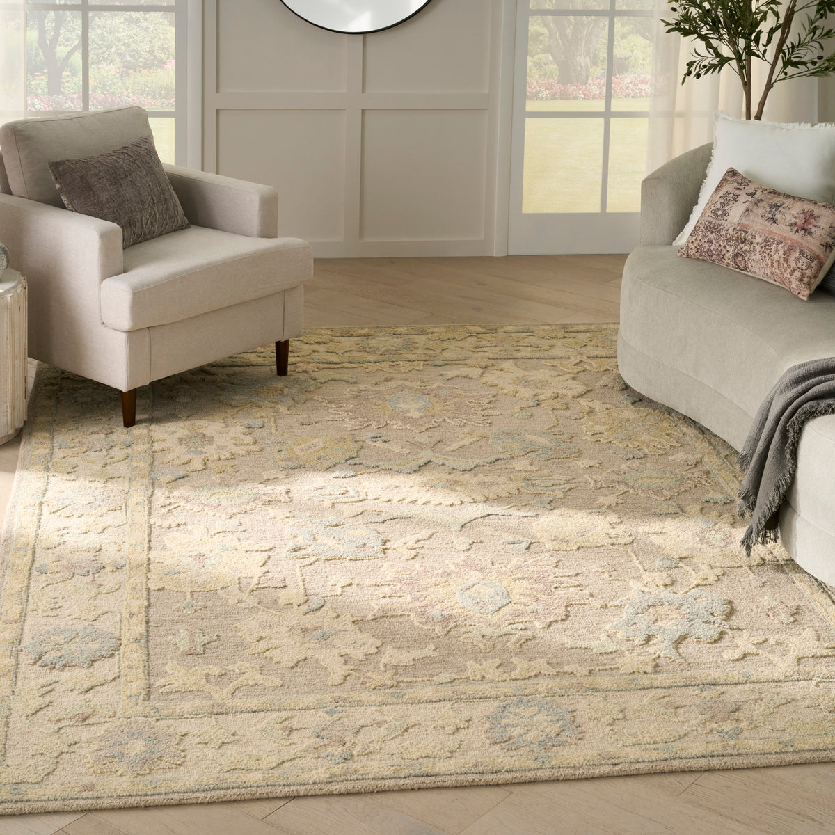 Maison MSO01 Taupe Ivory Rug - room scene