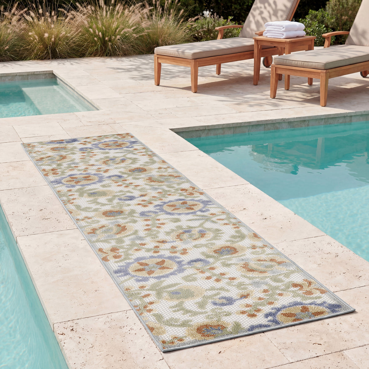 Aloha ALH17 Ivory Blue Rug - room scene