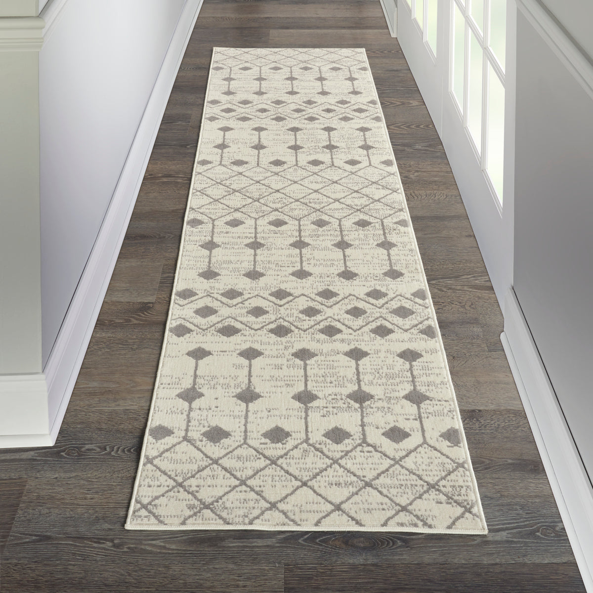 Grafix GRF37 Ivory Grey Rug - room scene