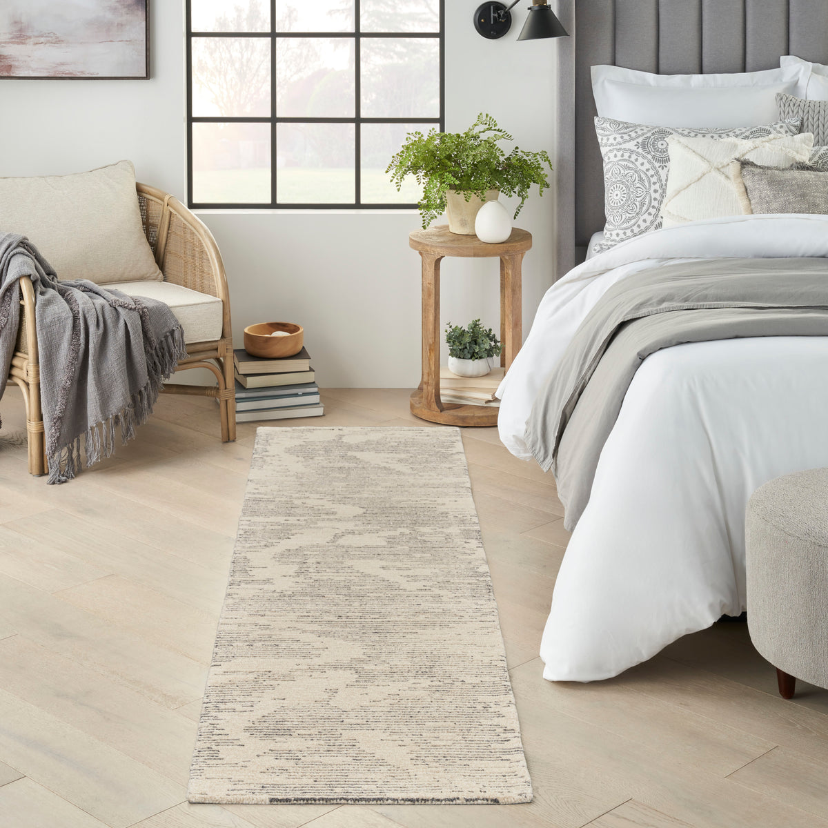 Ma30 Star SMR02 Ivory Grey Rug - room scene