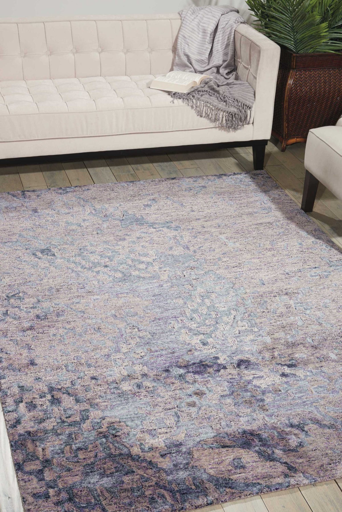 Gemstone GEM05 Sapphire Rug - room scene