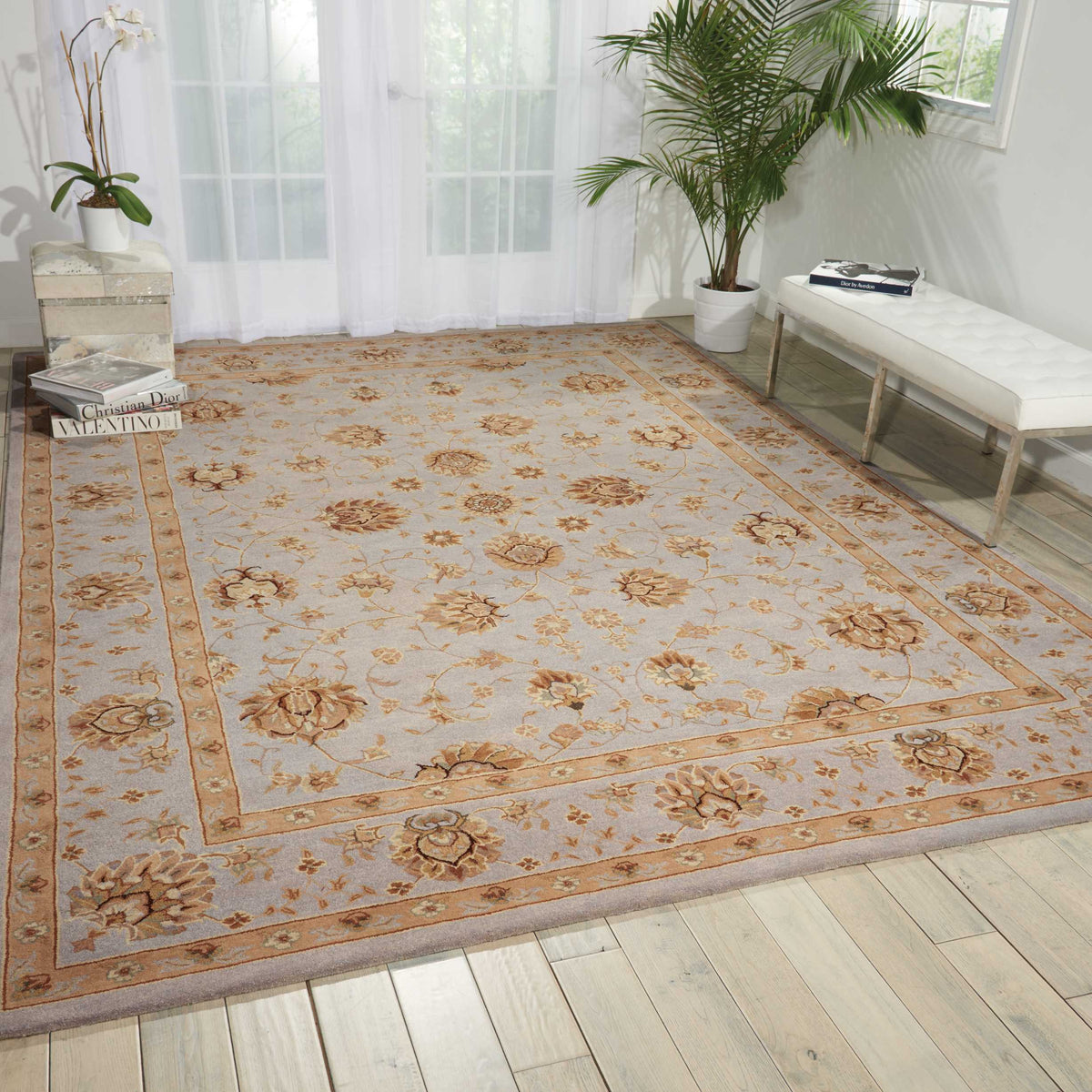 Heritage Hall HE28 Light Blue Rug - room scene