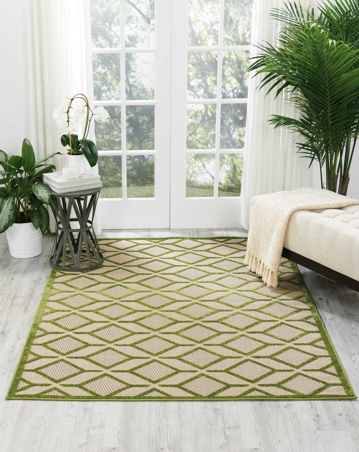 Aloha ALH03 Green Rug - room scene