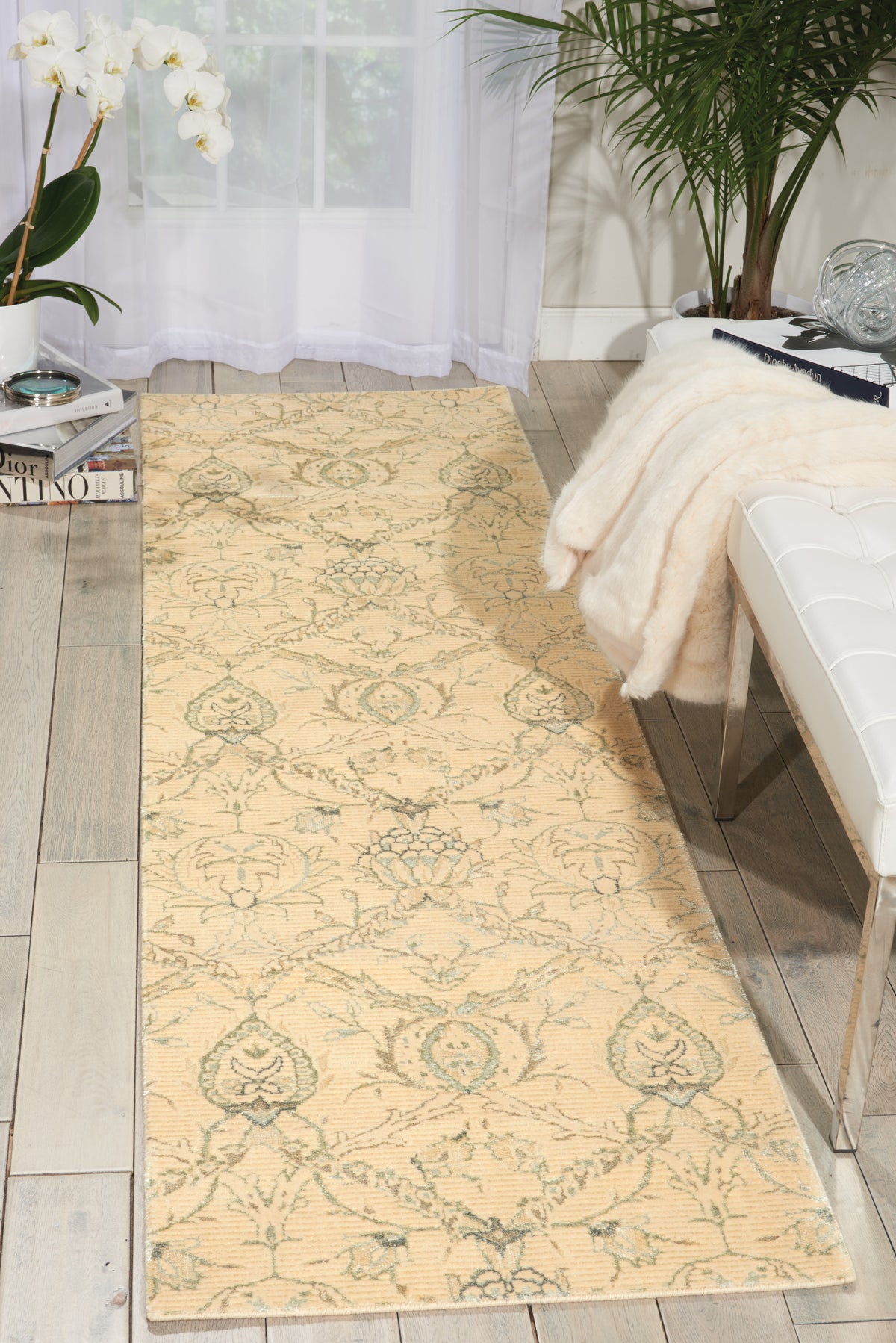Luminance LUM07 Cream Rug - room scene