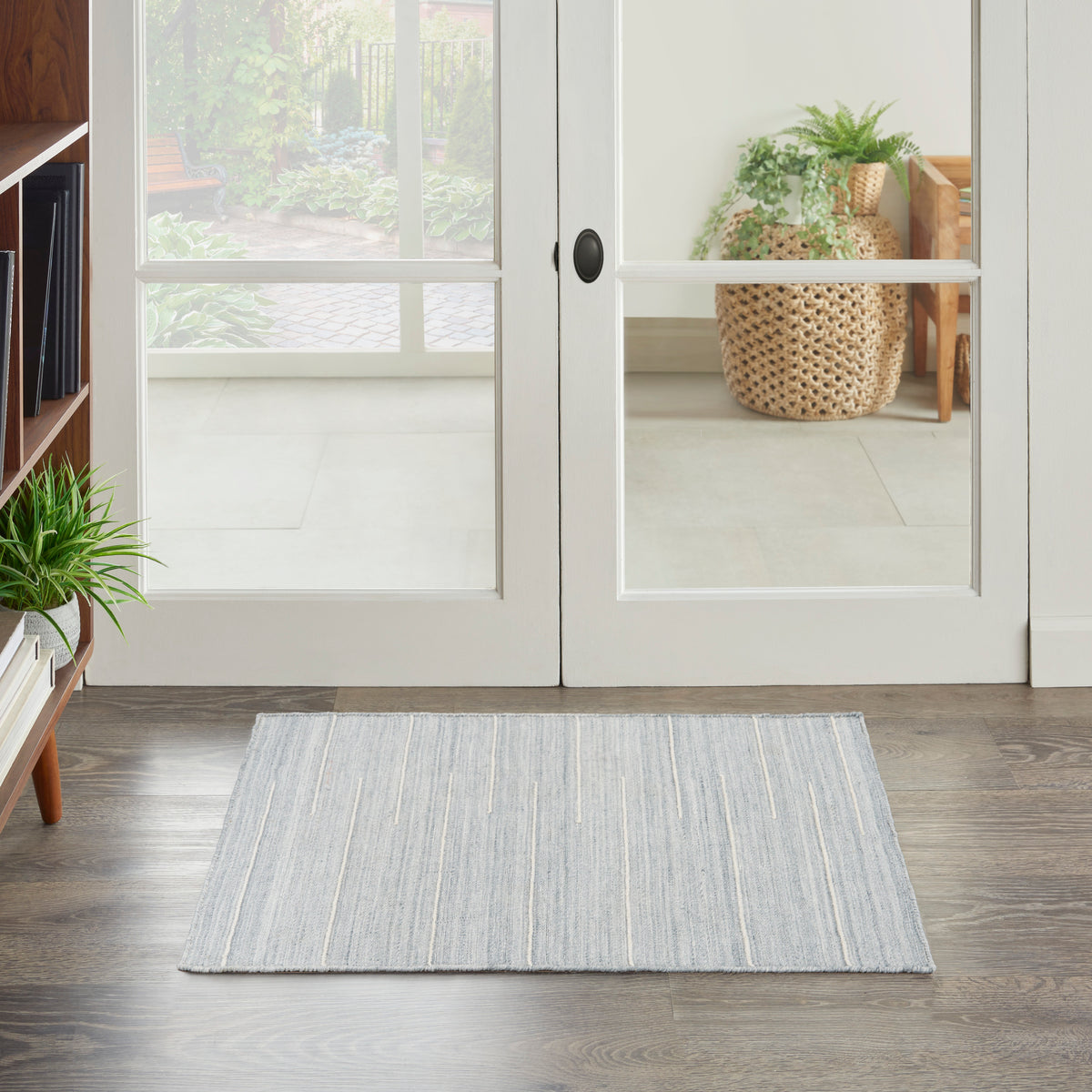 Interweave IWV01 Light Blue Rug - room scene