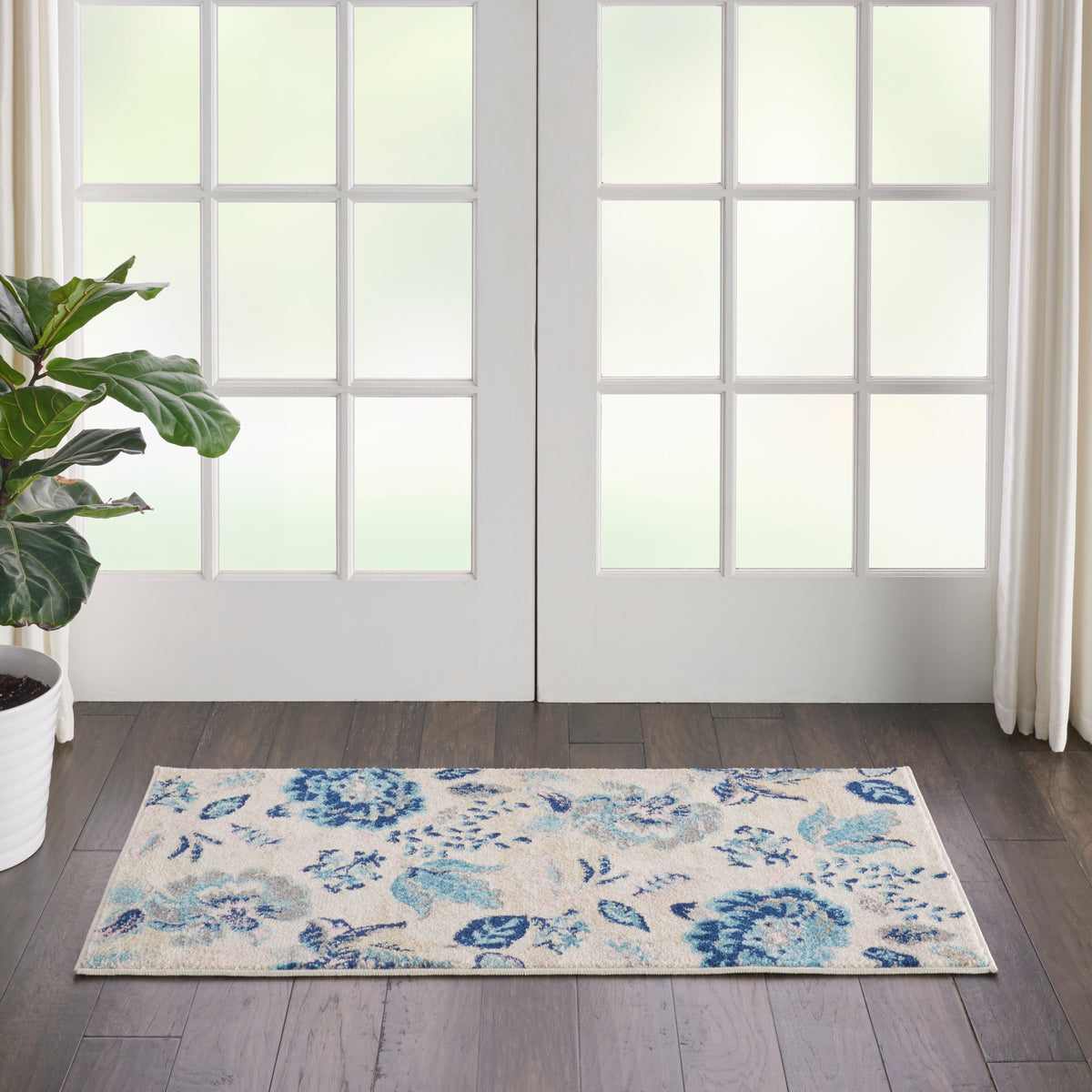 Tranquil TRA02 Ivory Light Blue Rug - room scene