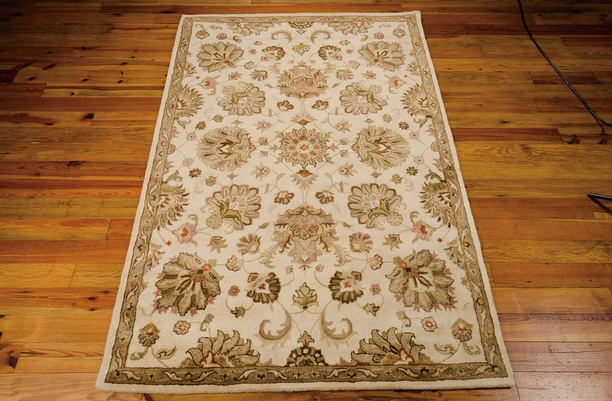 Jaipur JA47 Ivory Rug - room scene