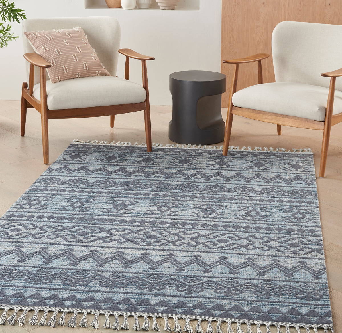 Asilah ASI03 Light Blue Charcoal Rug - room scene
