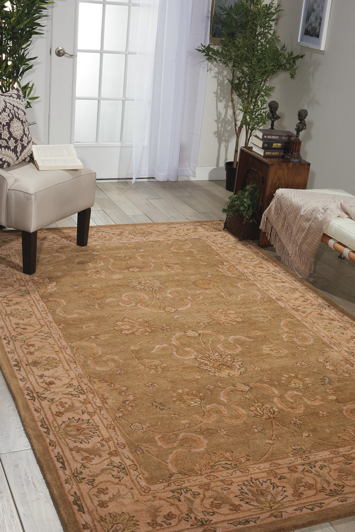 Heritage Hall HE20 Green Rug - room scene