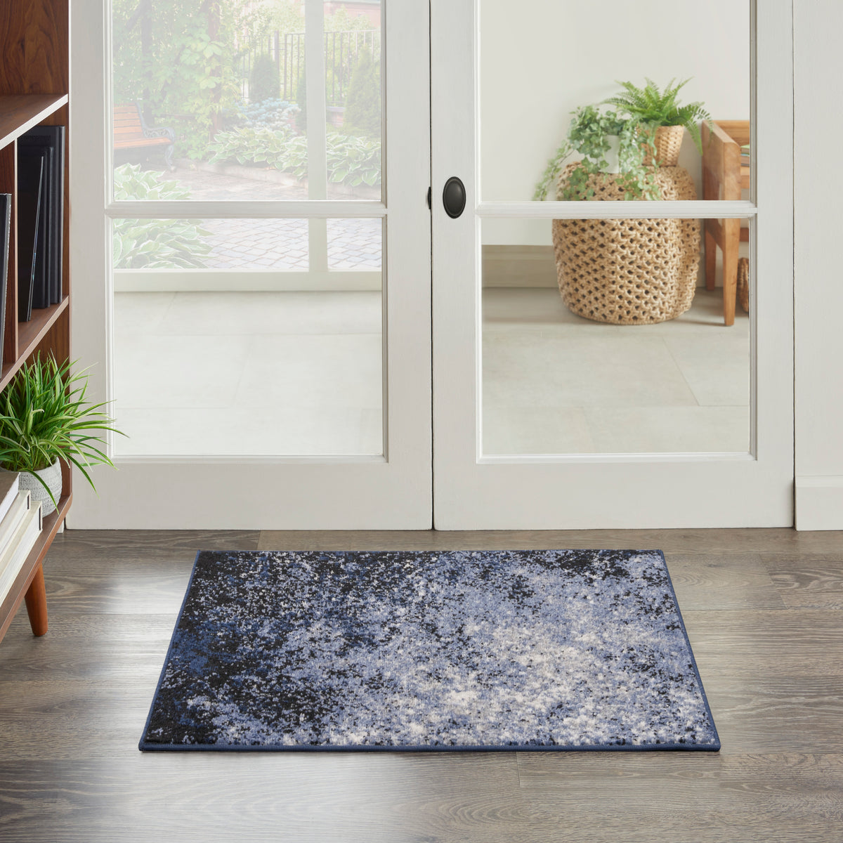 Passion PSN10 Light Blue Black Rug - room scene