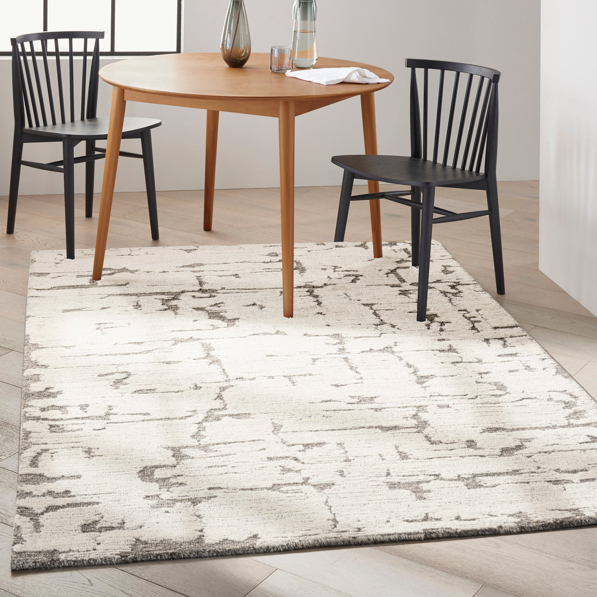 CK009 Sculptural SCL01 Grey Rug - room scene