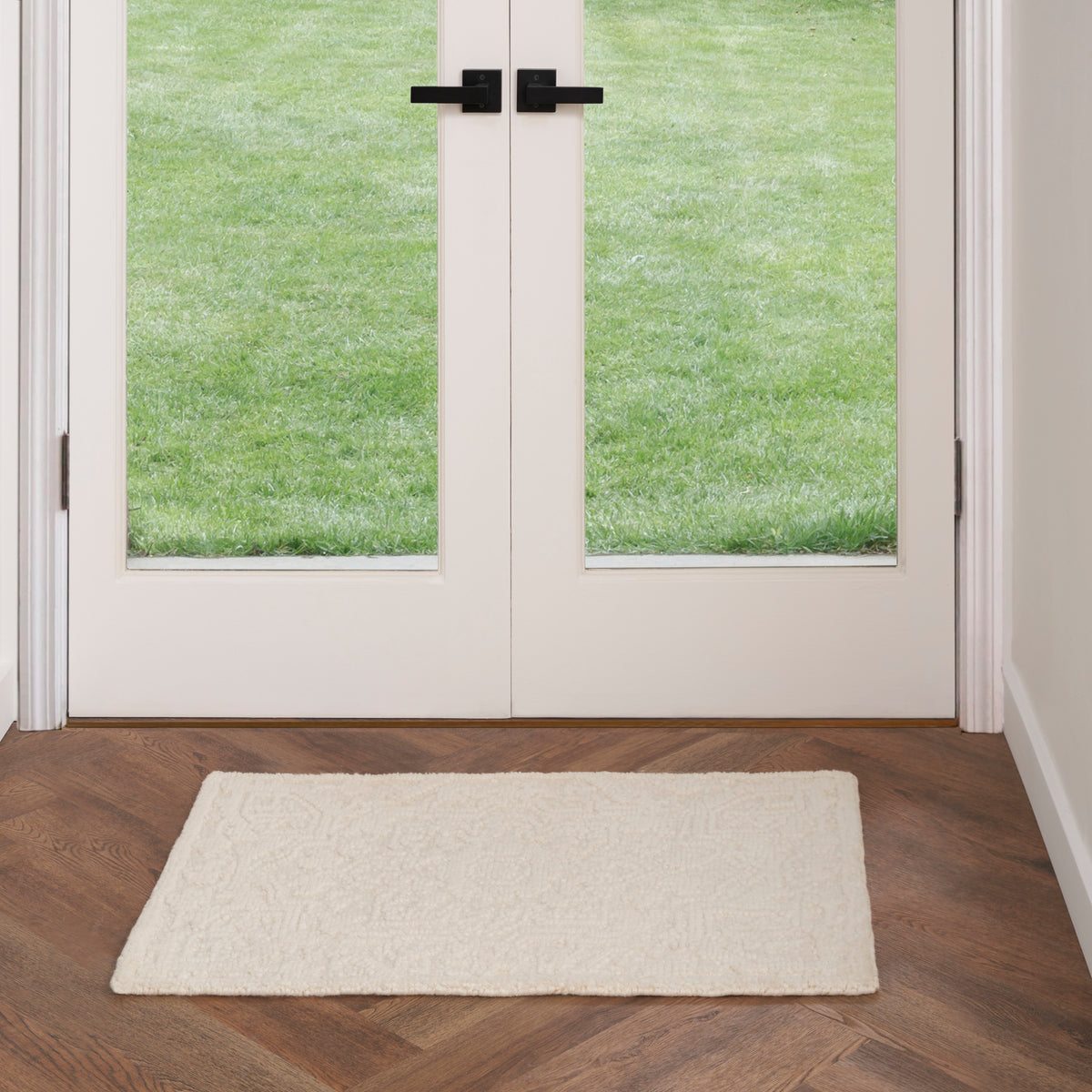 Blanco BLO01 Ivory Rug - room scene