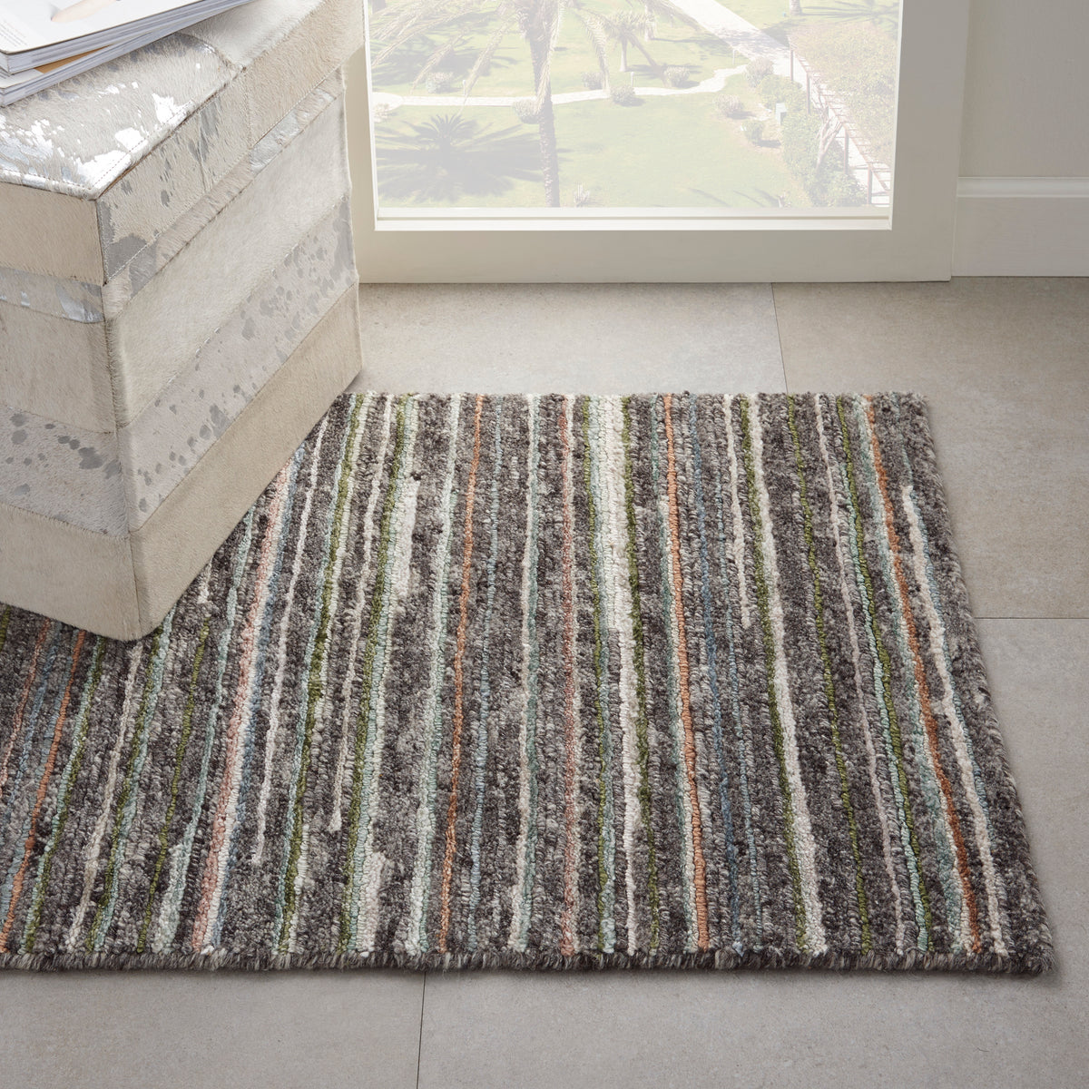 Plateau PAE01 Grey Green Rug - room scene