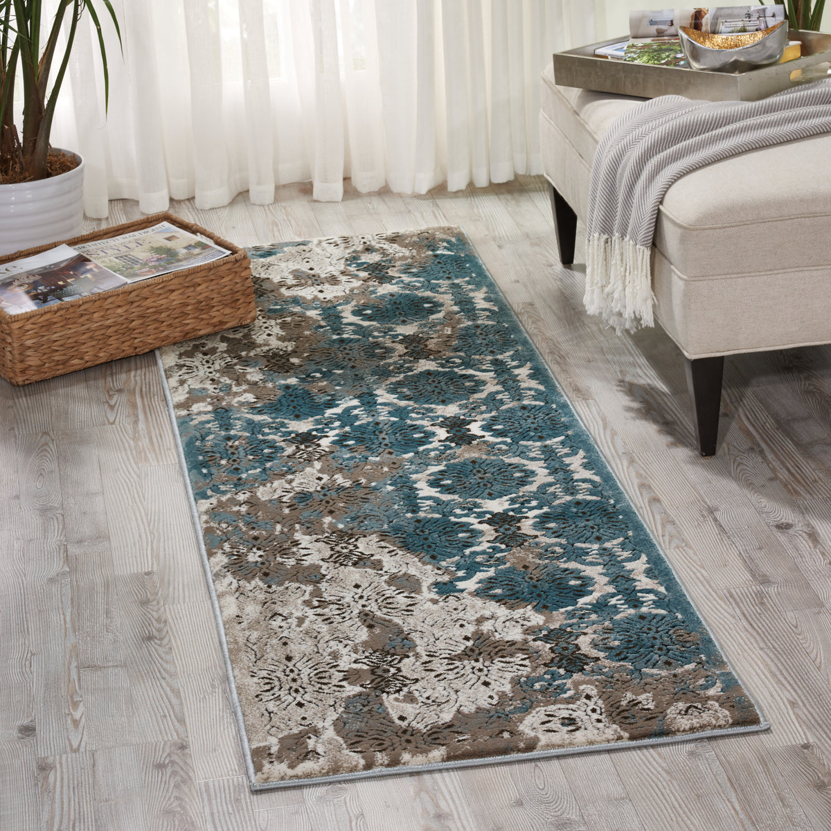 Karma KRM05 Ivory Blue Rug - room scene