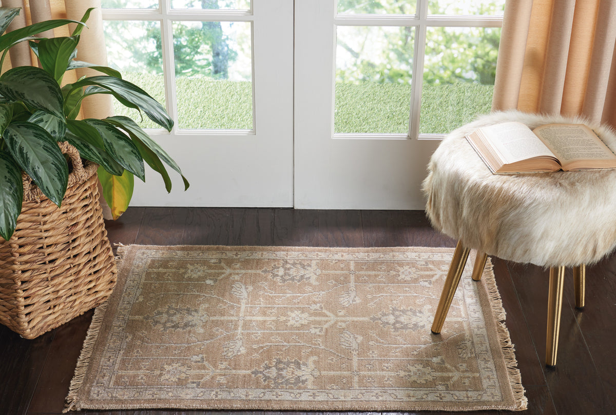 Aldora ALD07 Pewter Rug - room scene