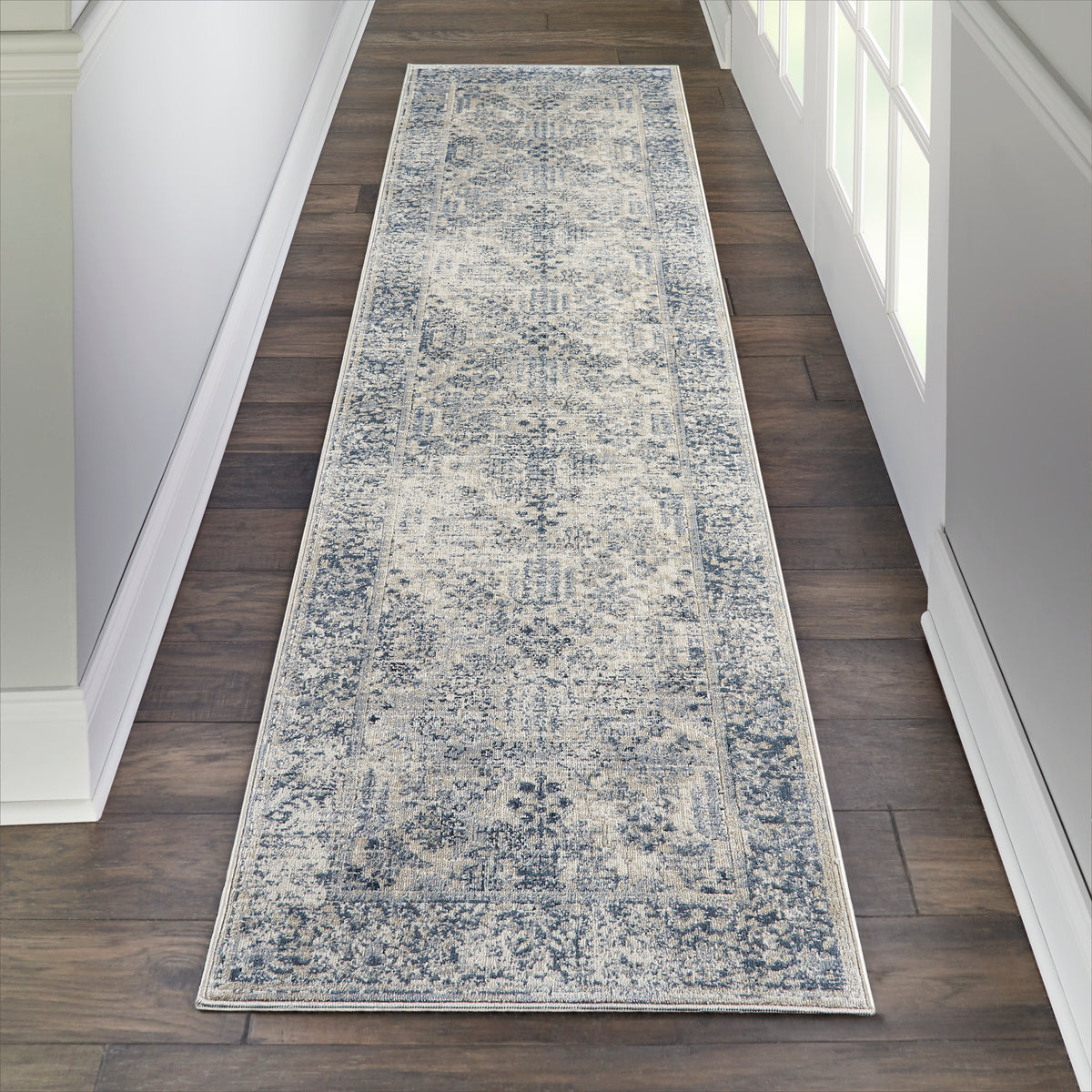 Malta MAI12 Ivory Blue Rug - room scene