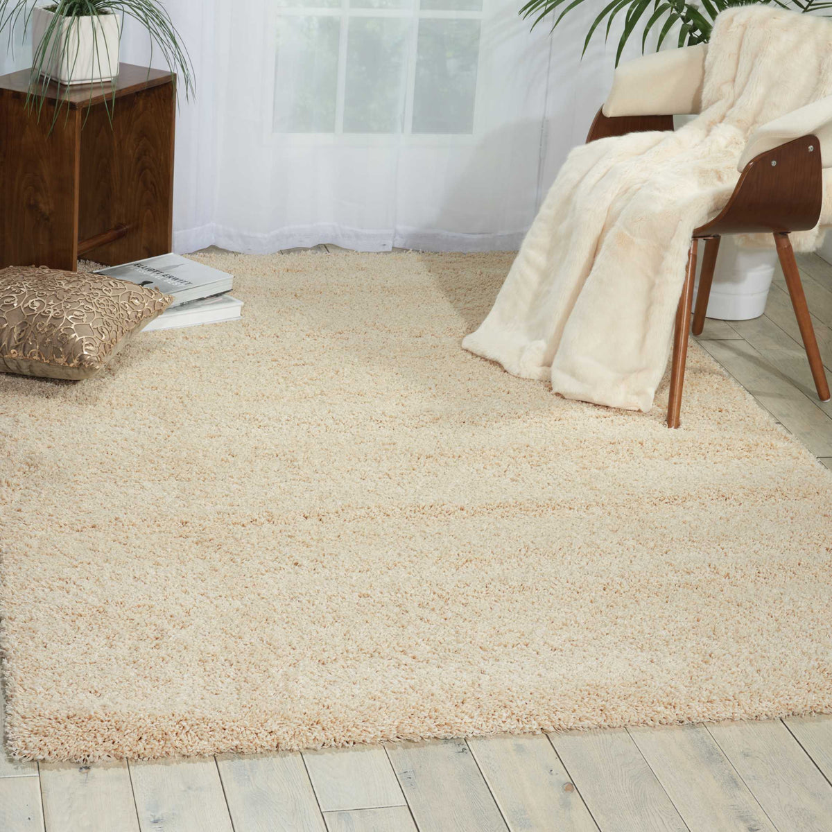 Amore AMOR1 Cream Rug - room scene
