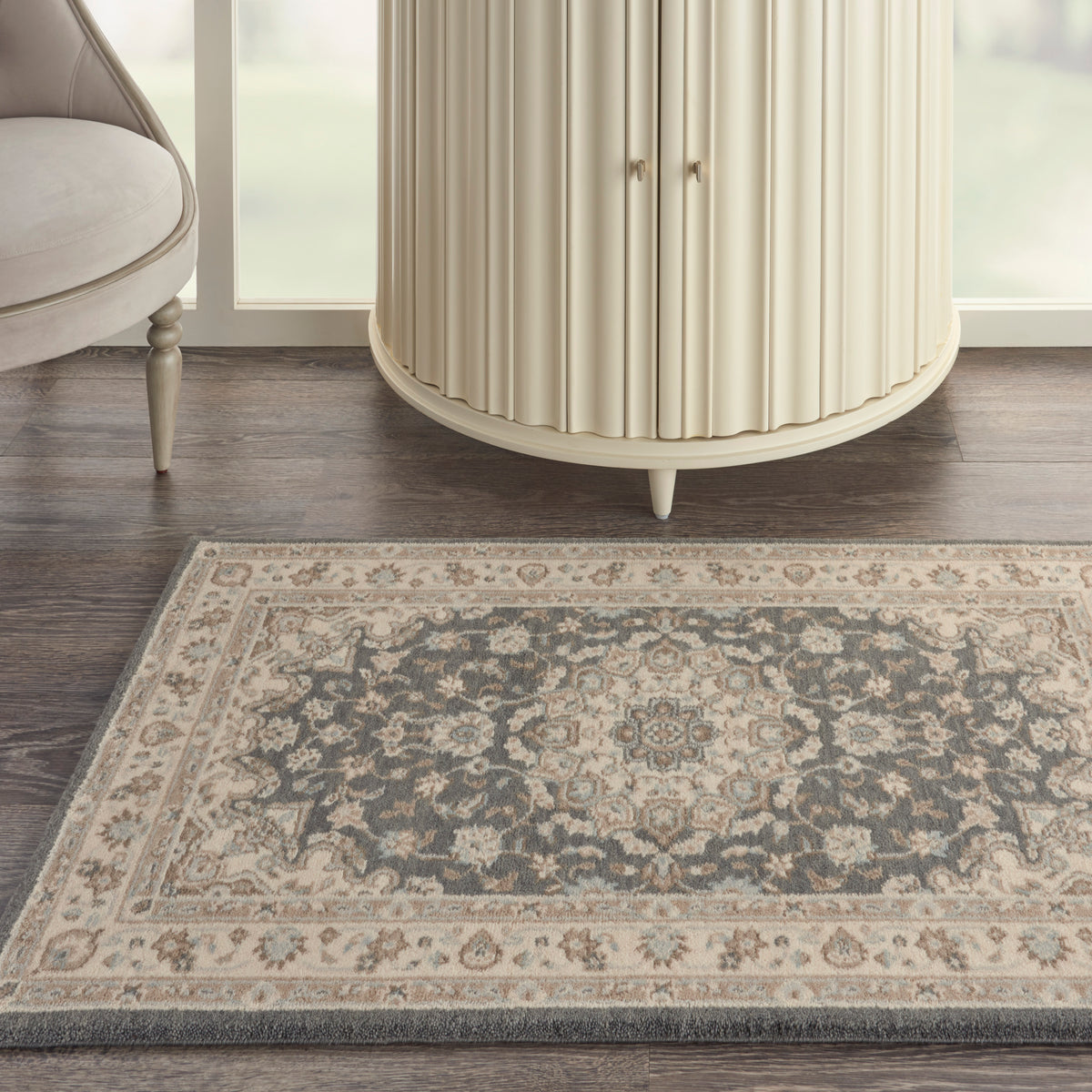 Living Treasures LI15 Grey Ivory Rug - room scene