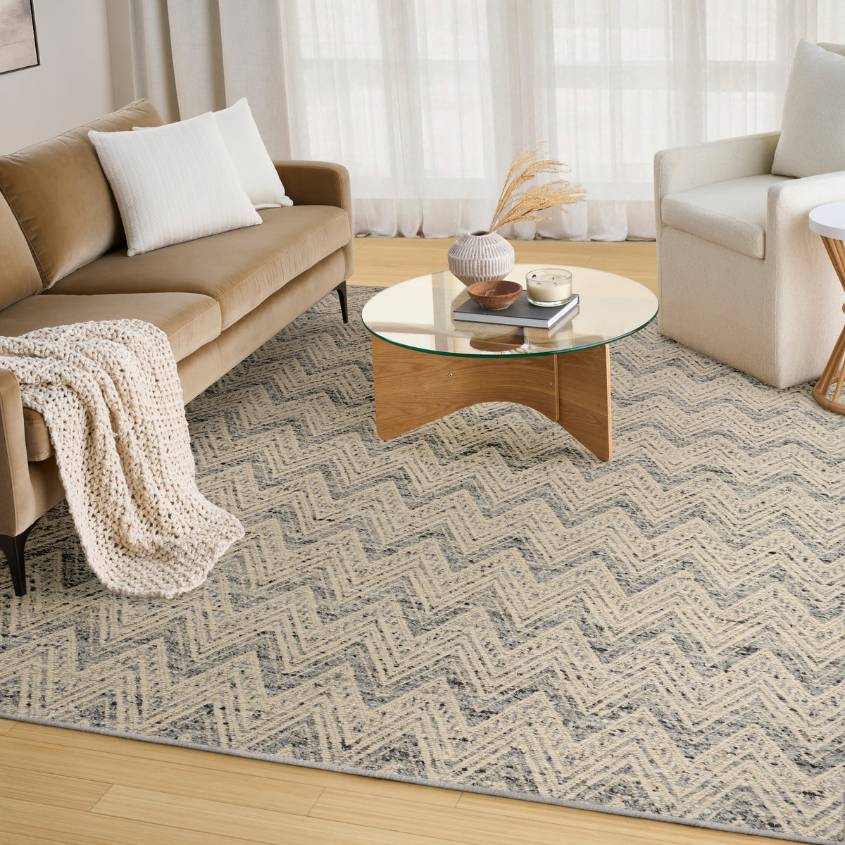 Pure Purl PUU01 Denim Ivory Rug - room scene