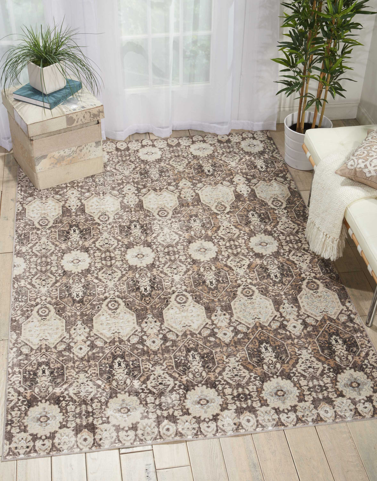 Silver Screen KI341 Mocha Slate Rug - room scene