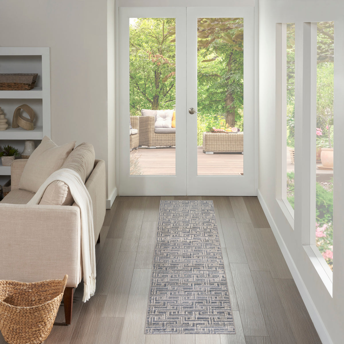Serenity Home SRH04 Blue Ivory Rug - room scene