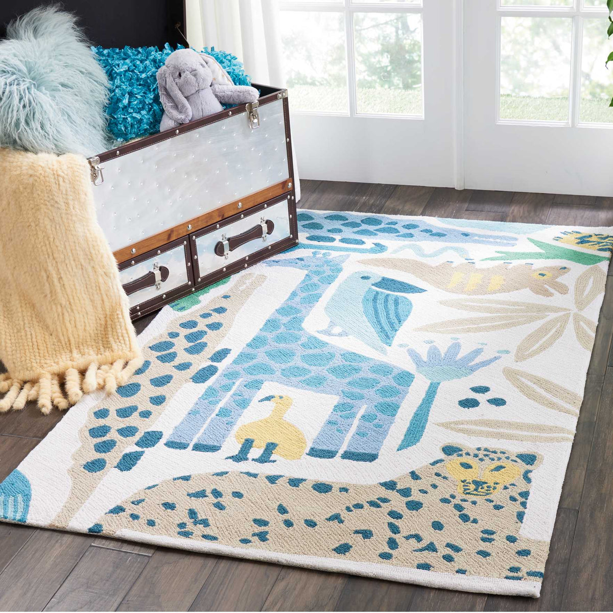 Bailey DS400 Blue Rug - room scene