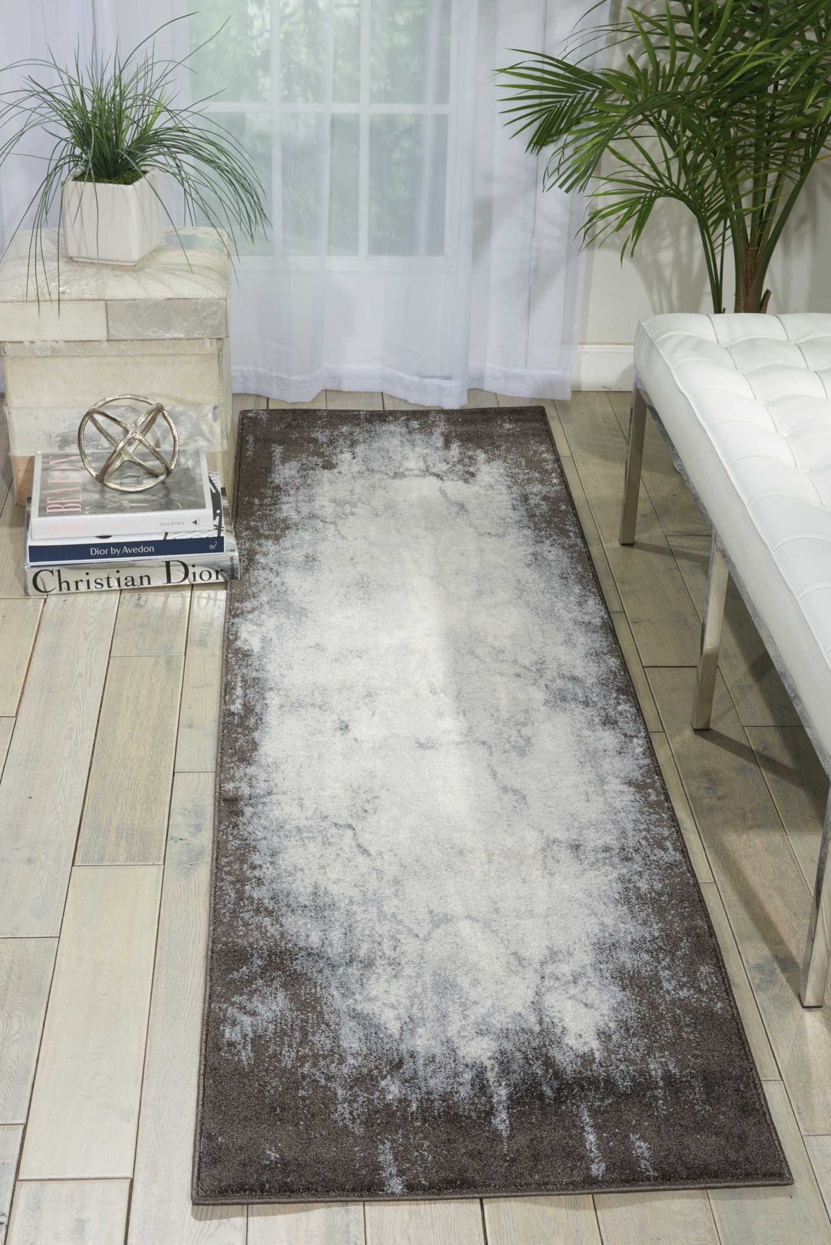 Maxell MAE01 Ivory Grey Rug - room scene