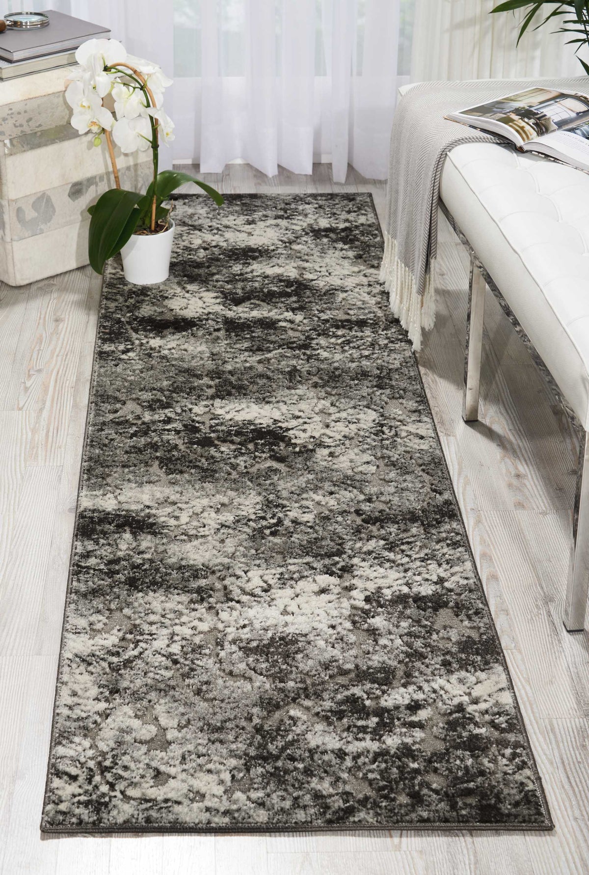 Gleam MA603 Ash Rug - room scene