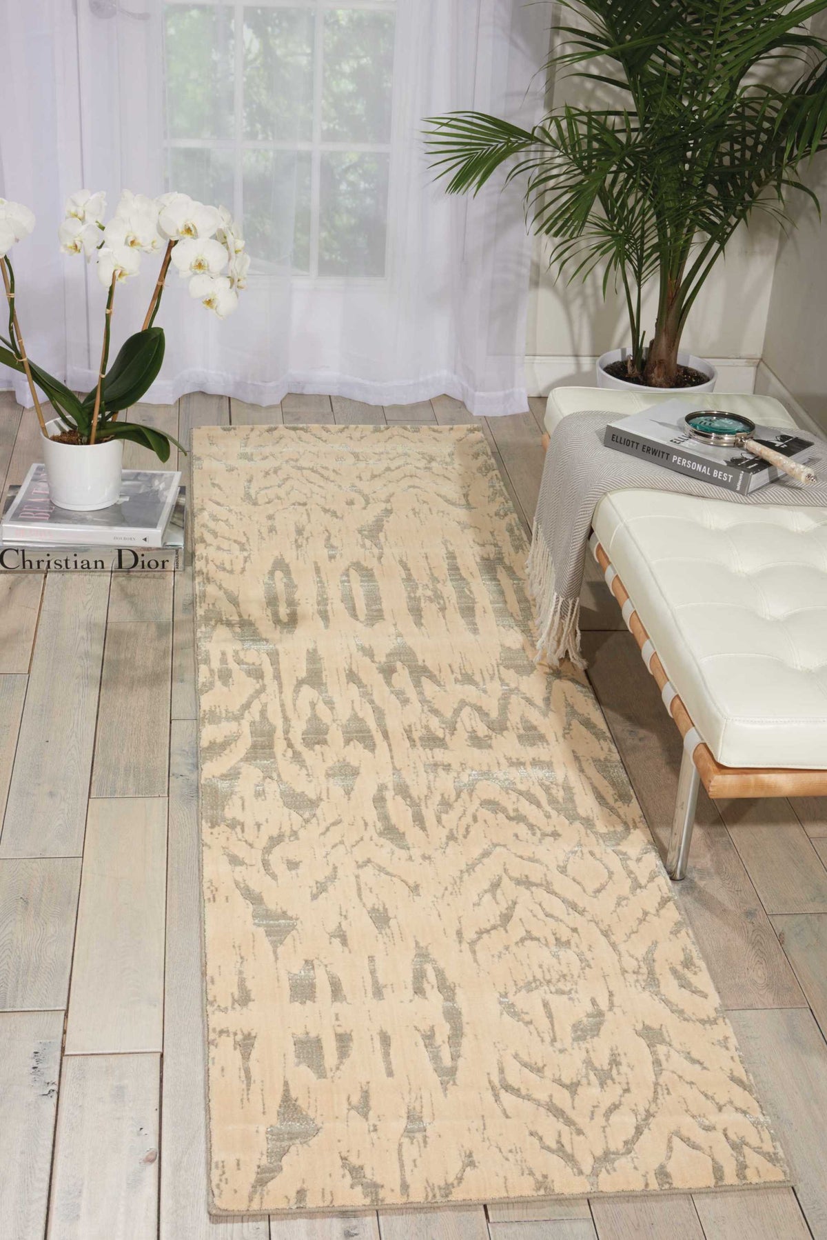 Nepal NEP10 Ivory Grey Rug - room scene