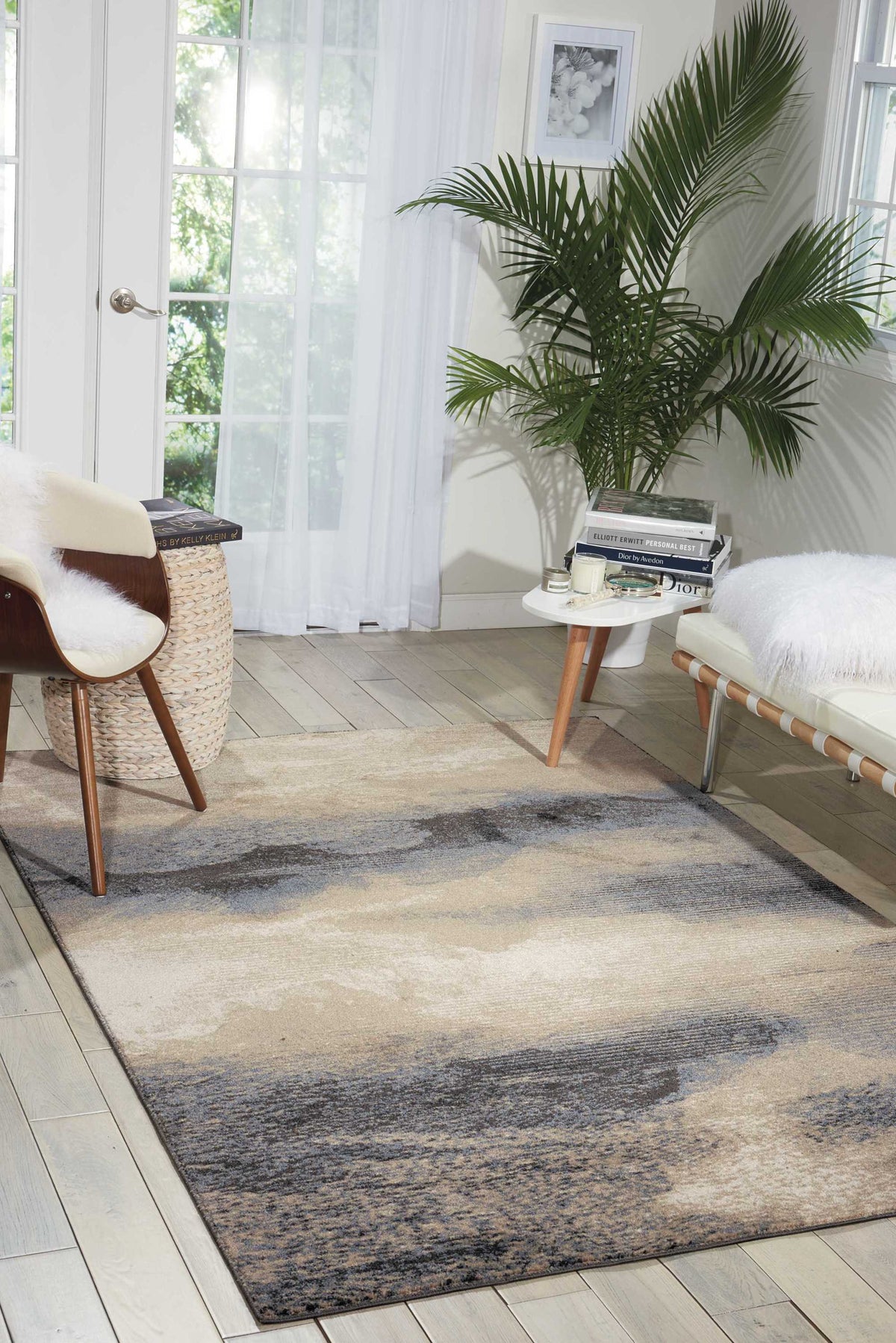 Maxell MAE06 Flint Rug - room scene