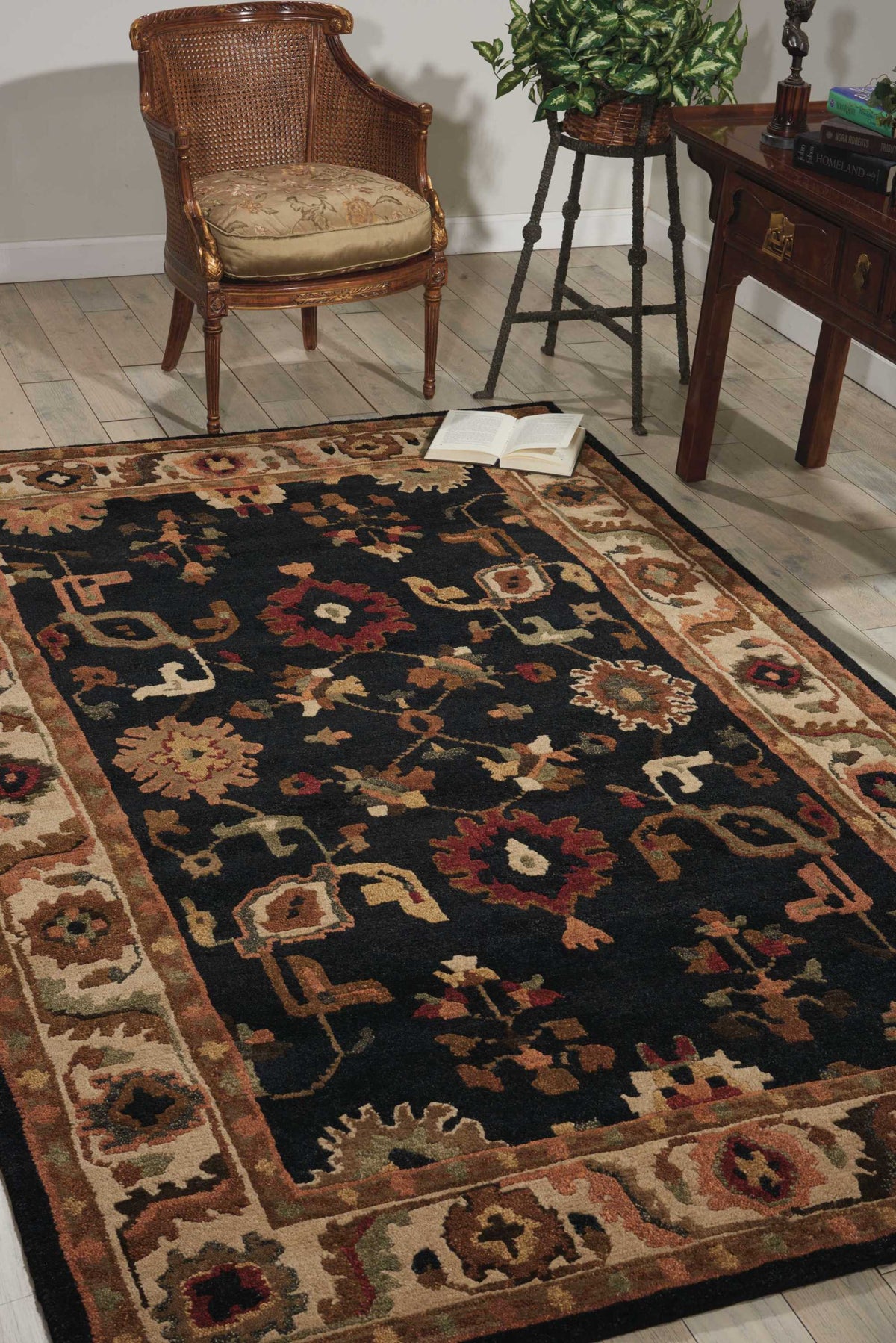 Tahoe TA08 Black Rug - room scene