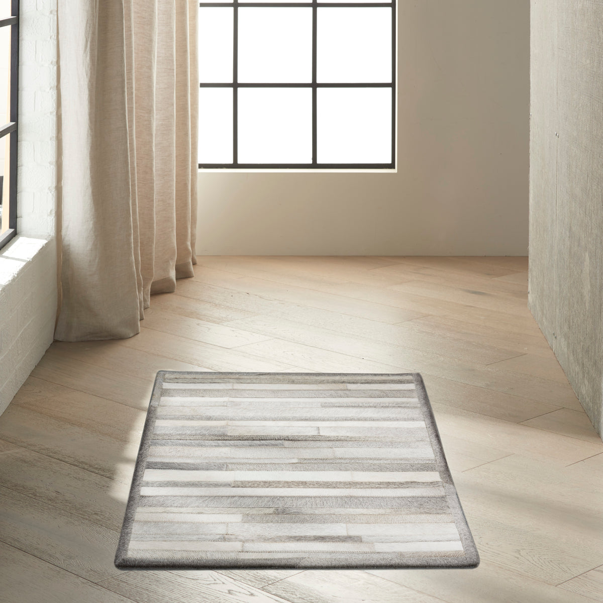 Prairie PRA1 Silver Rug - room scene
